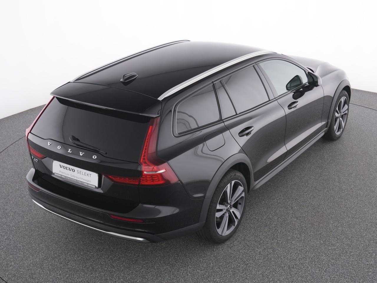 Volvo  CC
