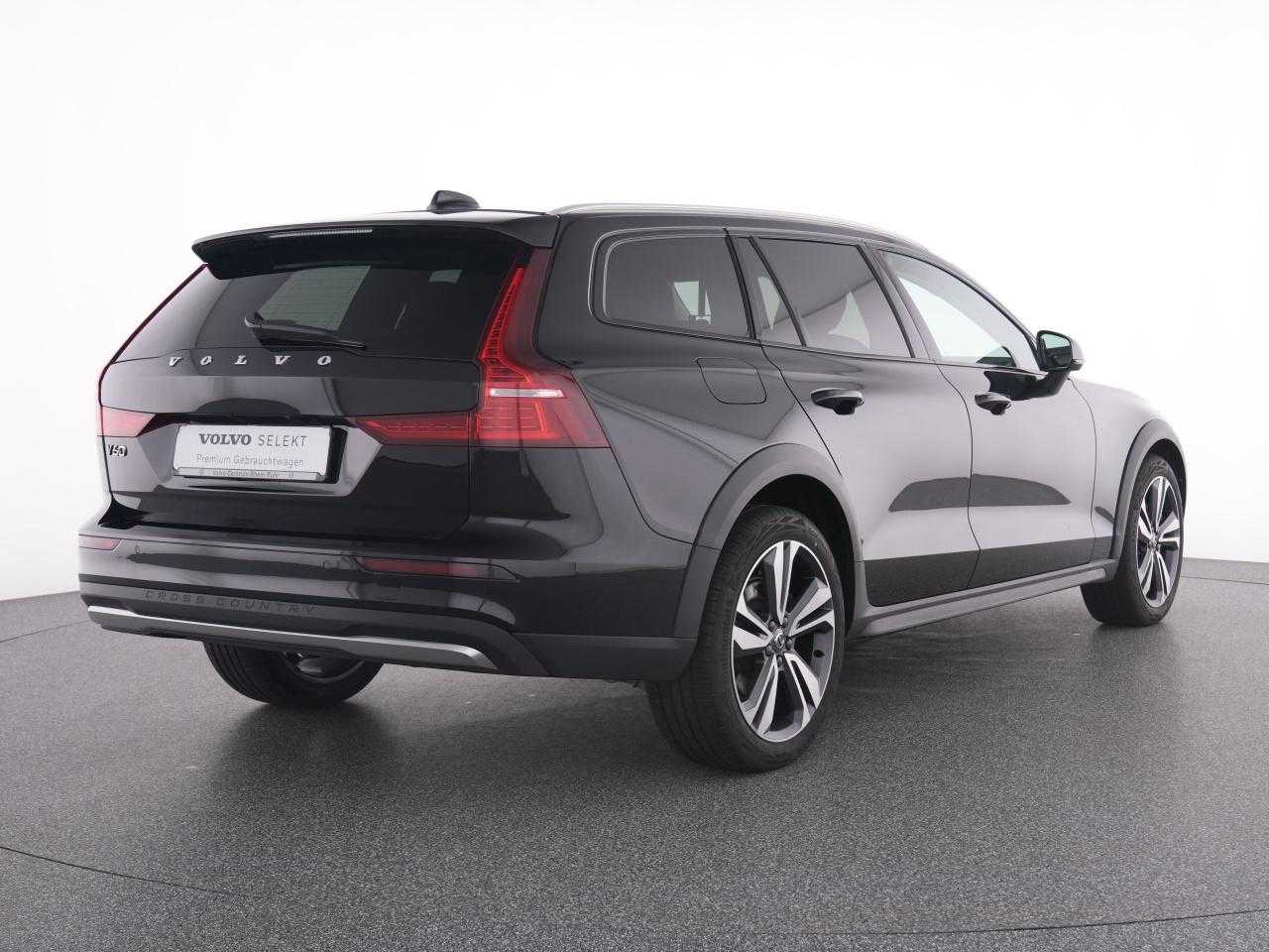 Volvo  CC