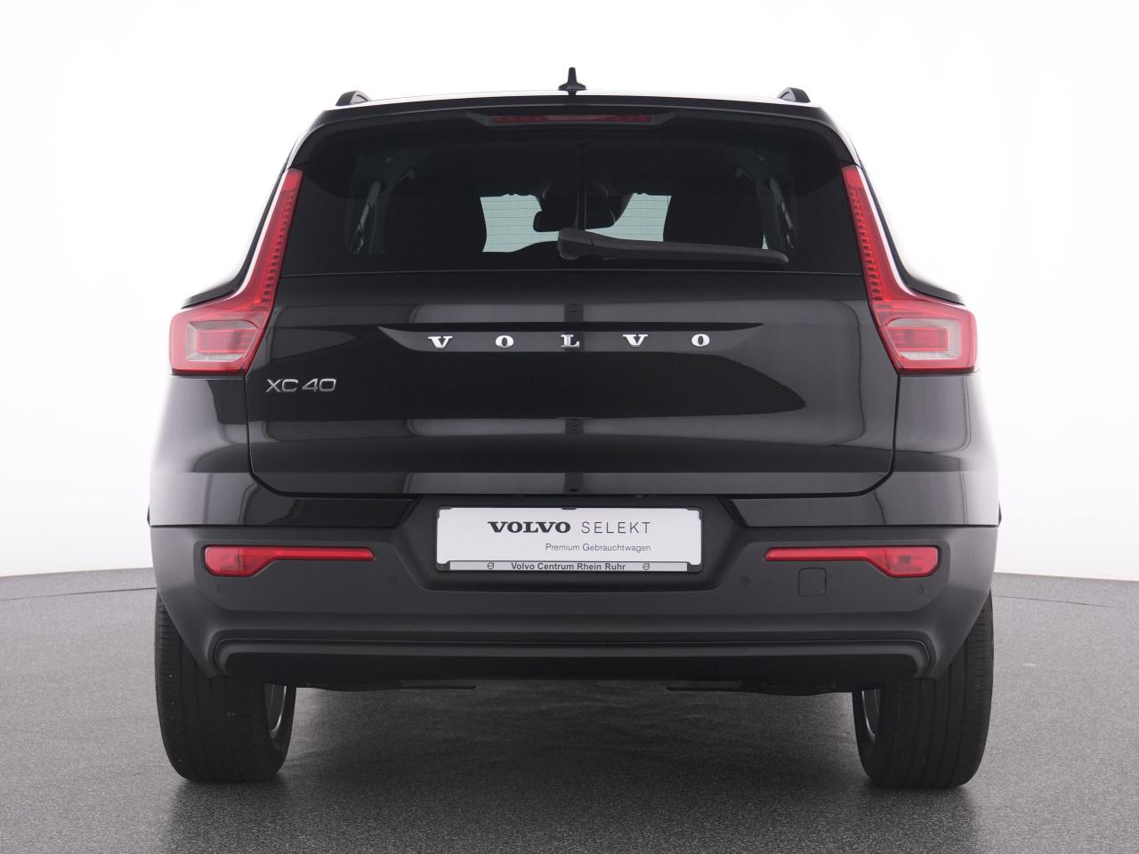 Volvo  XC 40