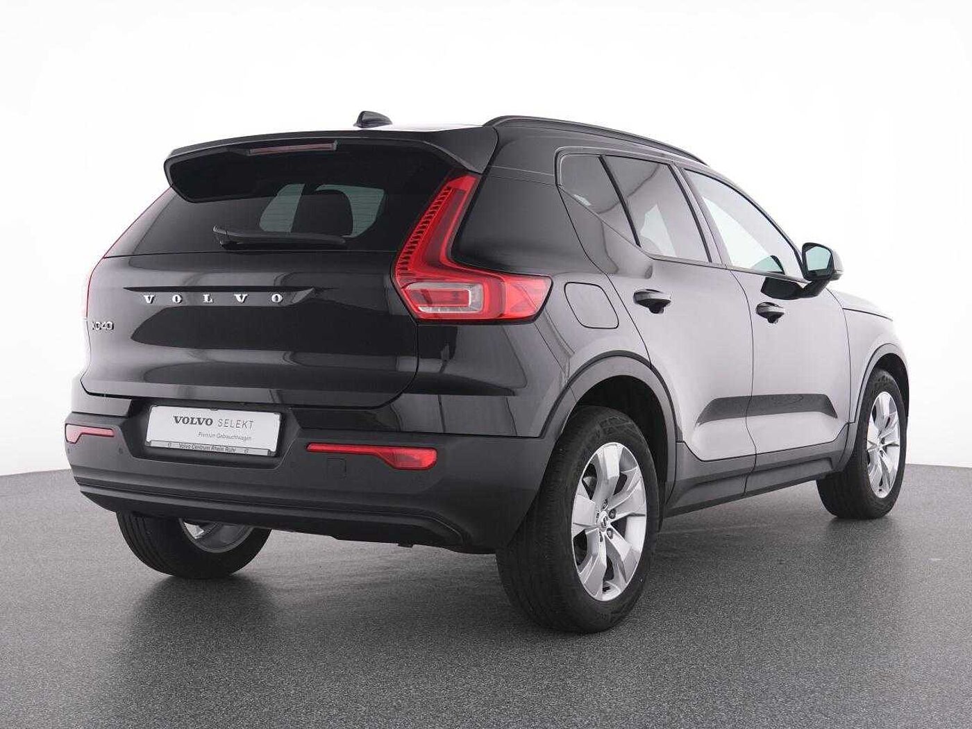 Volvo  XC 40