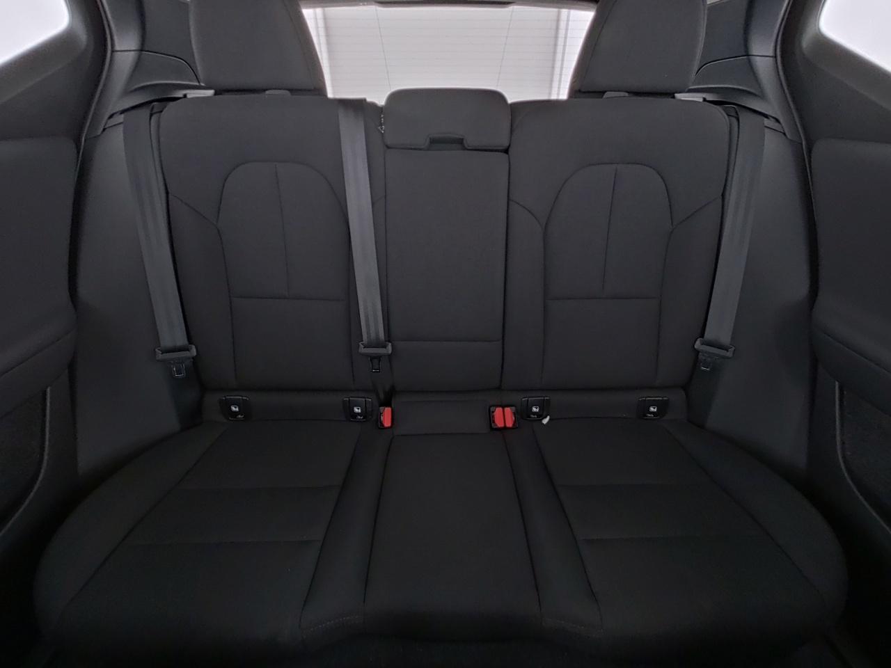 Volvo  XC 40