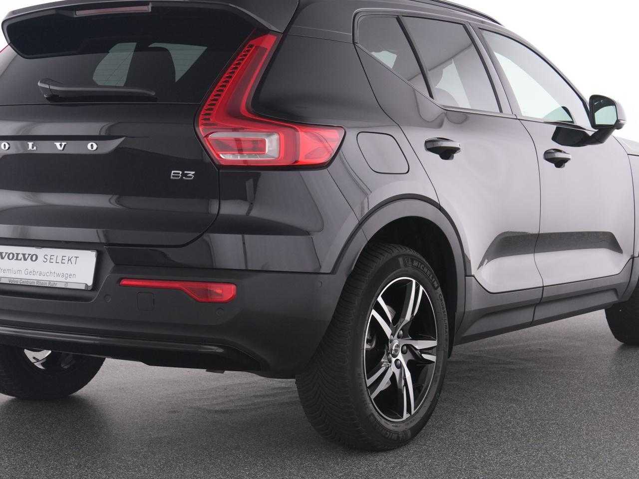 Volvo  XC 40