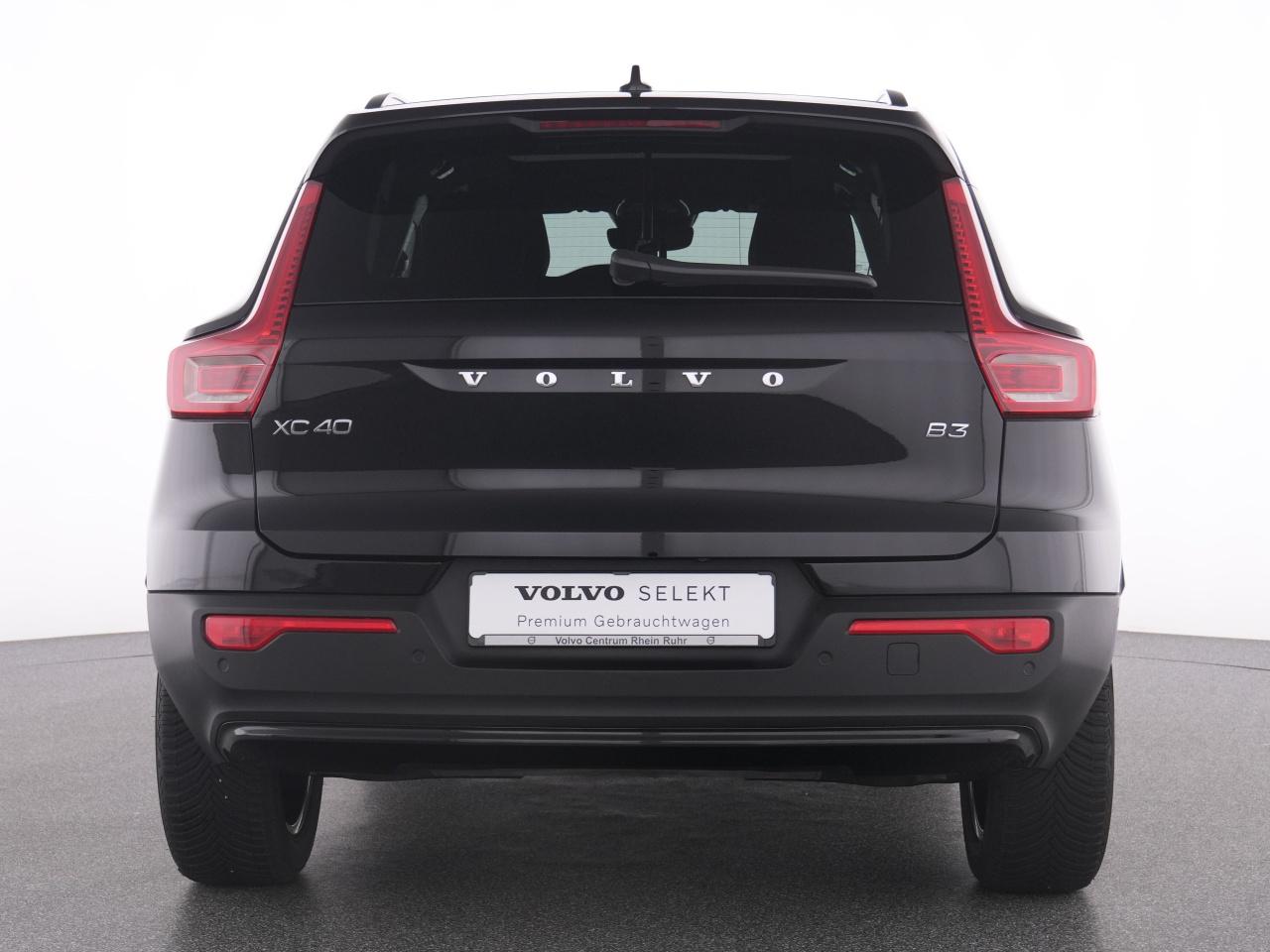 Volvo  XC 40