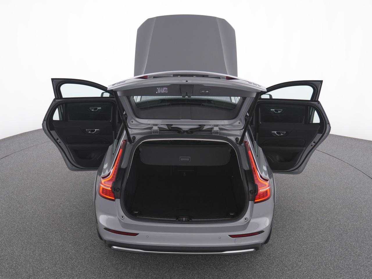 Volvo  CC