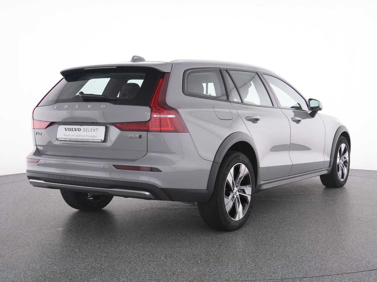Volvo  CC