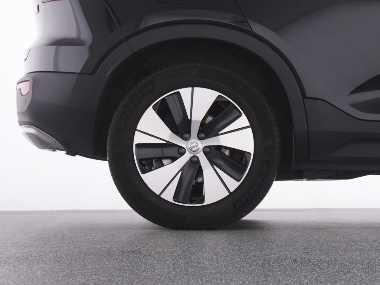 Volvo  XC 40