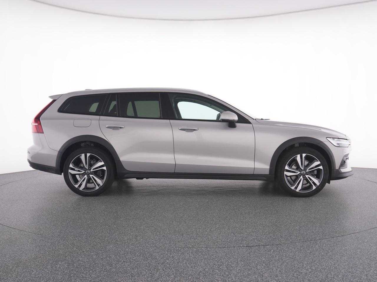 Volvo  CC
