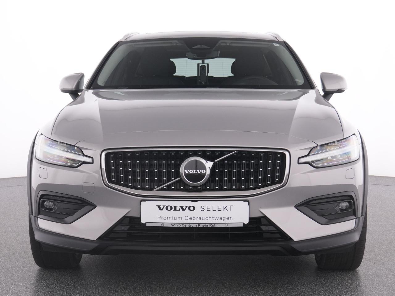 Volvo  CC