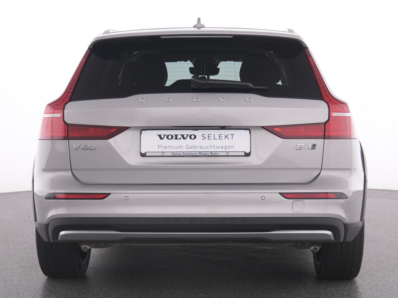 Volvo  CC