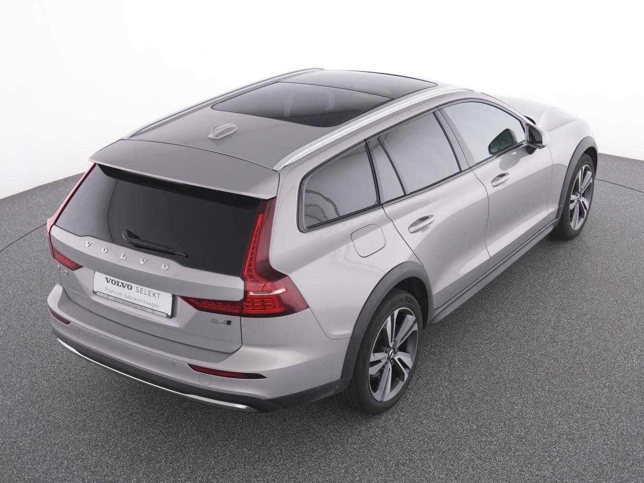 Volvo  CC