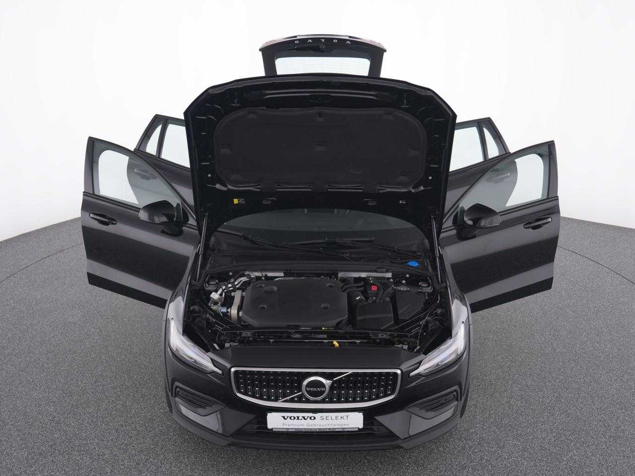 Volvo  CC