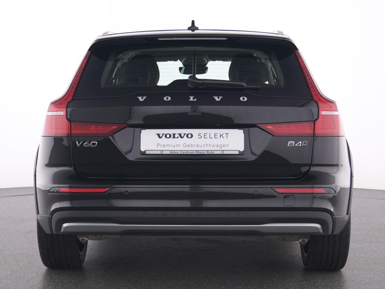 Volvo  CC
