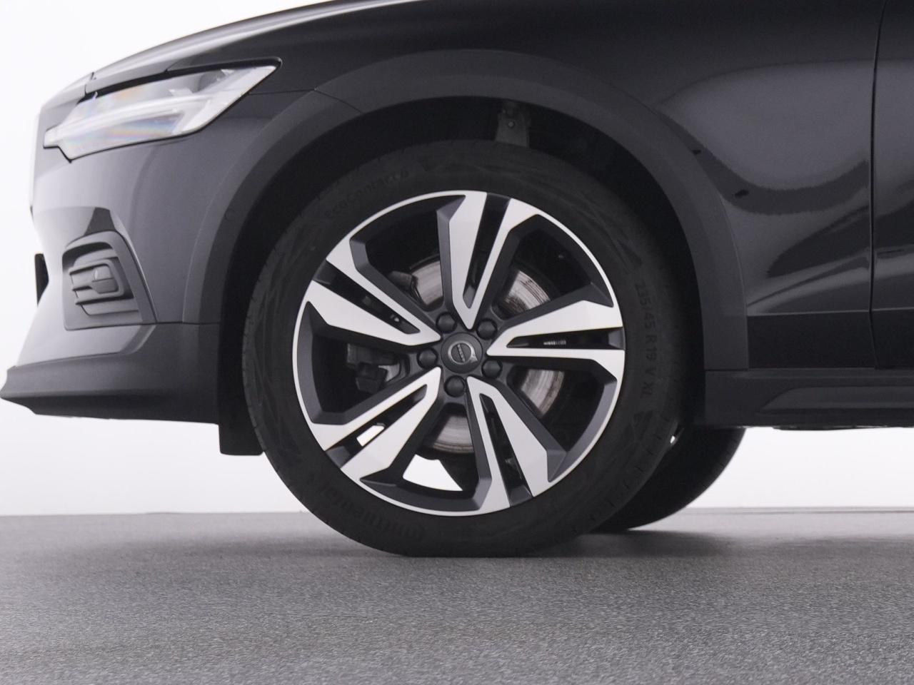 Volvo  CC