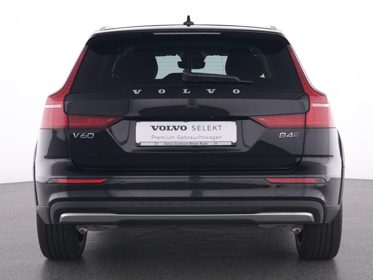 Volvo  CC