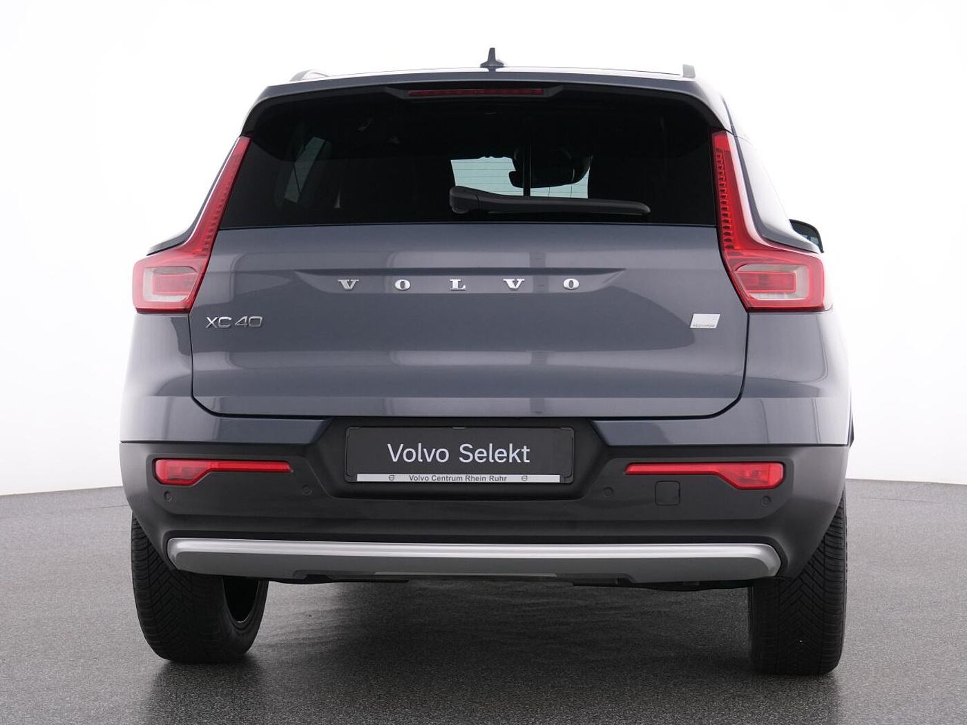 Volvo  XC 40