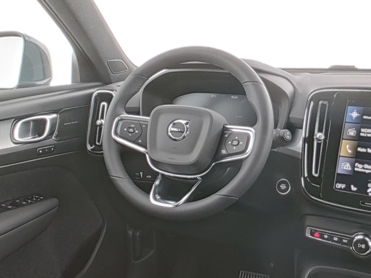 Volvo  XC 40