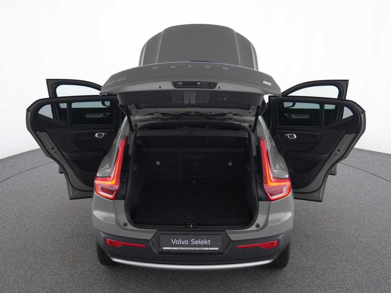 Volvo  XC 40