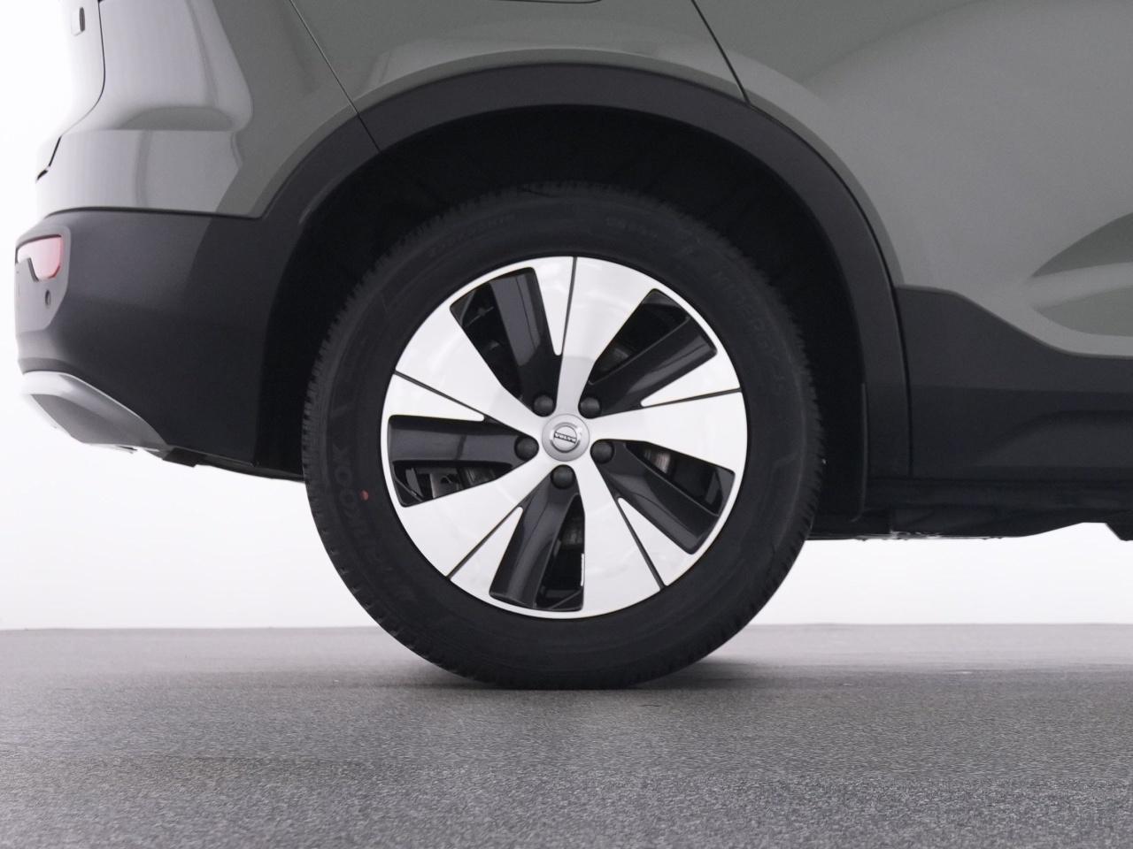 Volvo  XC 40