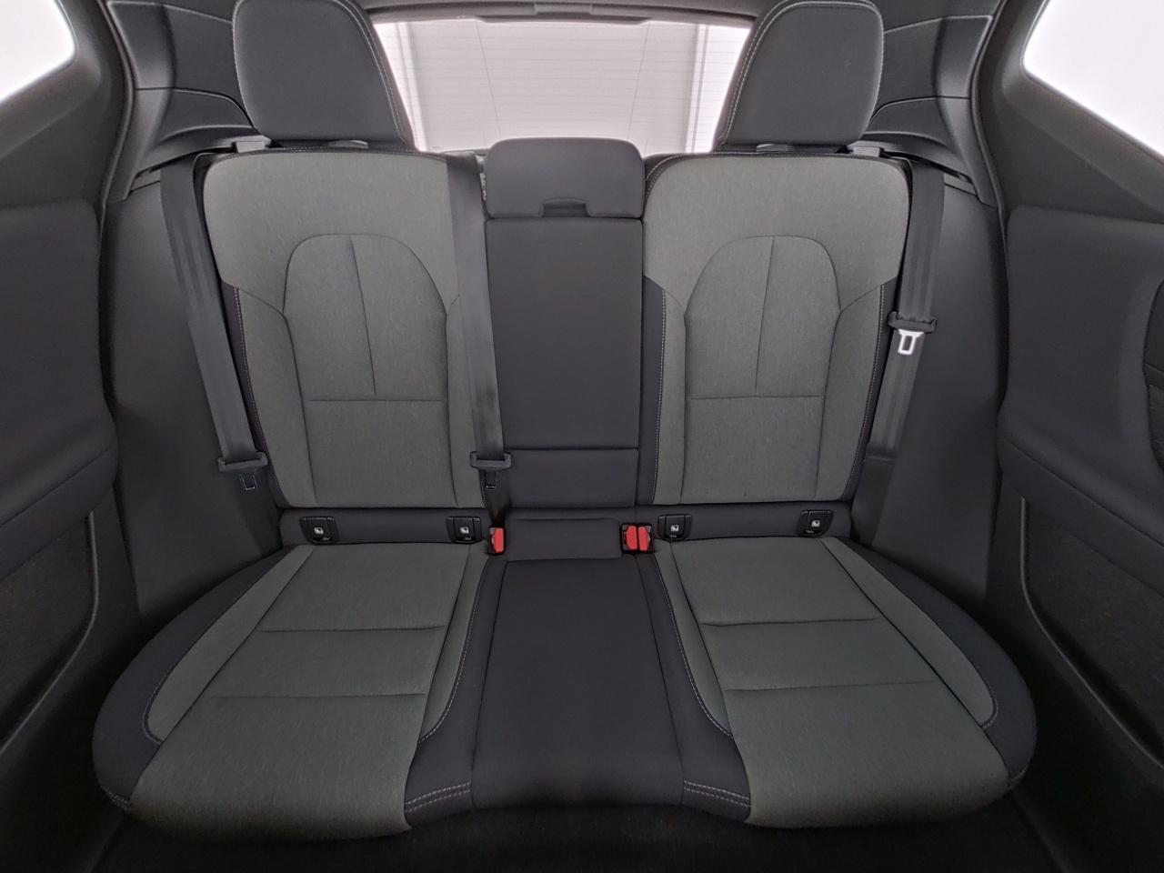 Volvo  XC 40