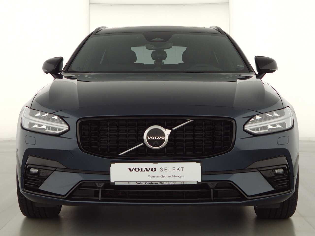 Volvo  V90 Ultimate, B5 Mild-Hybrid, Benzin, Dark