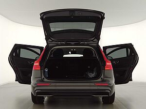 Volvo  V60 Recharge Ultimate, T8 AWD Plug-in Hybrid, Elektrisch/Benzin, Dark