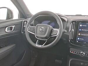 Volvo  XC 40