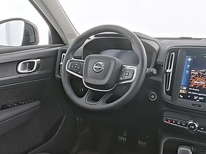 Volvo  XC 40