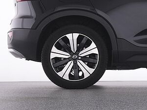 Volvo  XC 40
