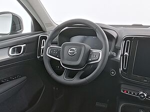 Volvo  XC 40