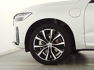 Volvo  XC60 Recharge Plus, T6 AWD Plug-in Hybrid, Elektrisch/Benzin, Dark