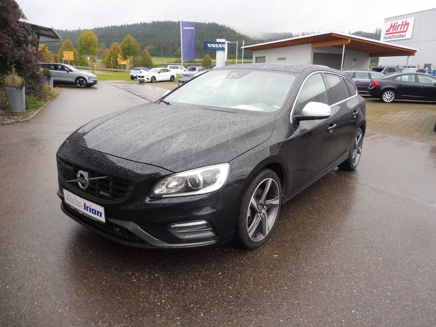 Volvo  D5 Kombi  AWD- R-Designe