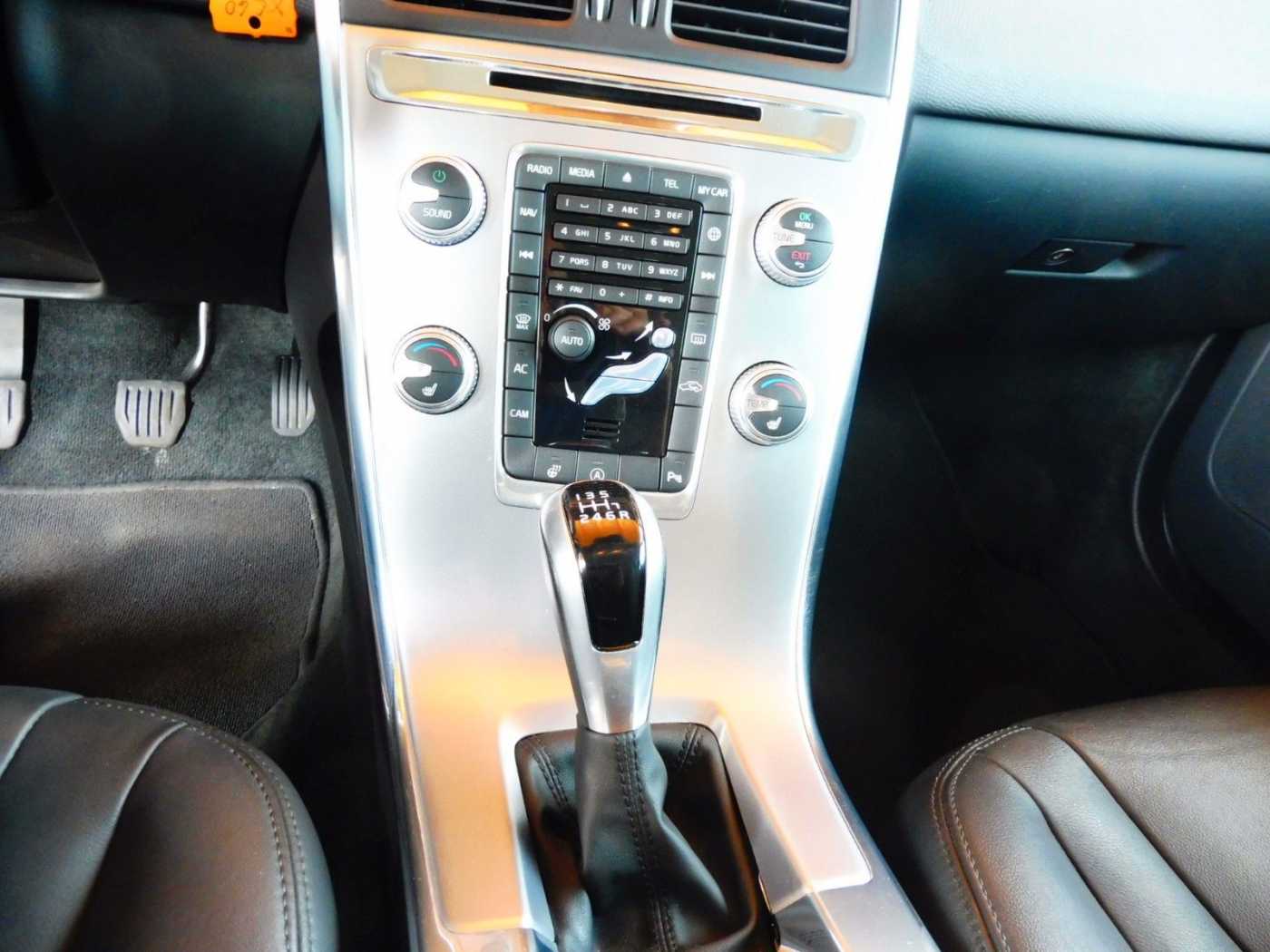 Volvo  D4 Summum 2WD