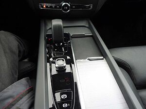 Volvo  Lim. Plus Dark