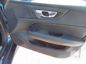 Volvo  Lim. B5  Ultimate Dark AWD