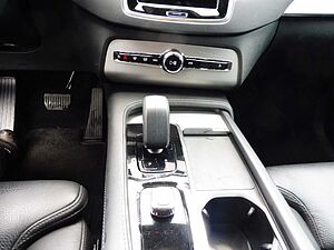 Volvo  B5 Plus Bright AWD