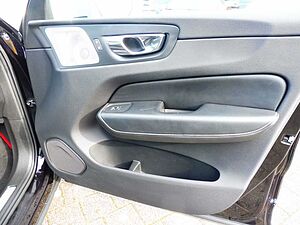 Volvo  D5 R- Design AWD/ Bowser