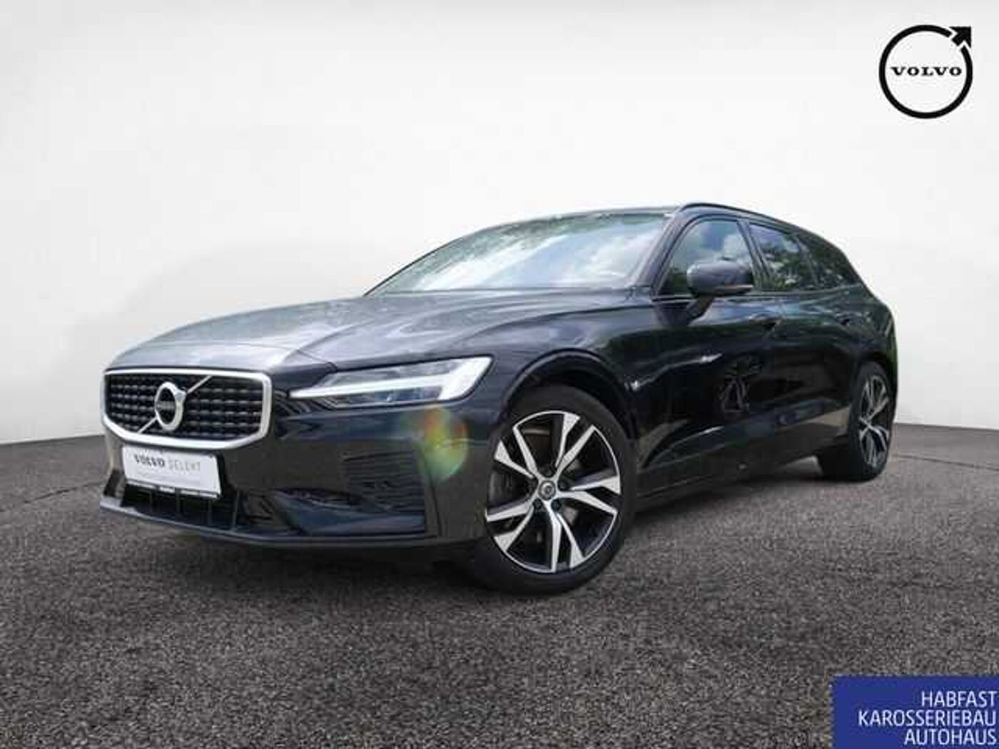 Volvo  T8 AWD Twin Engine R-Design NAVI STANDHZ LED