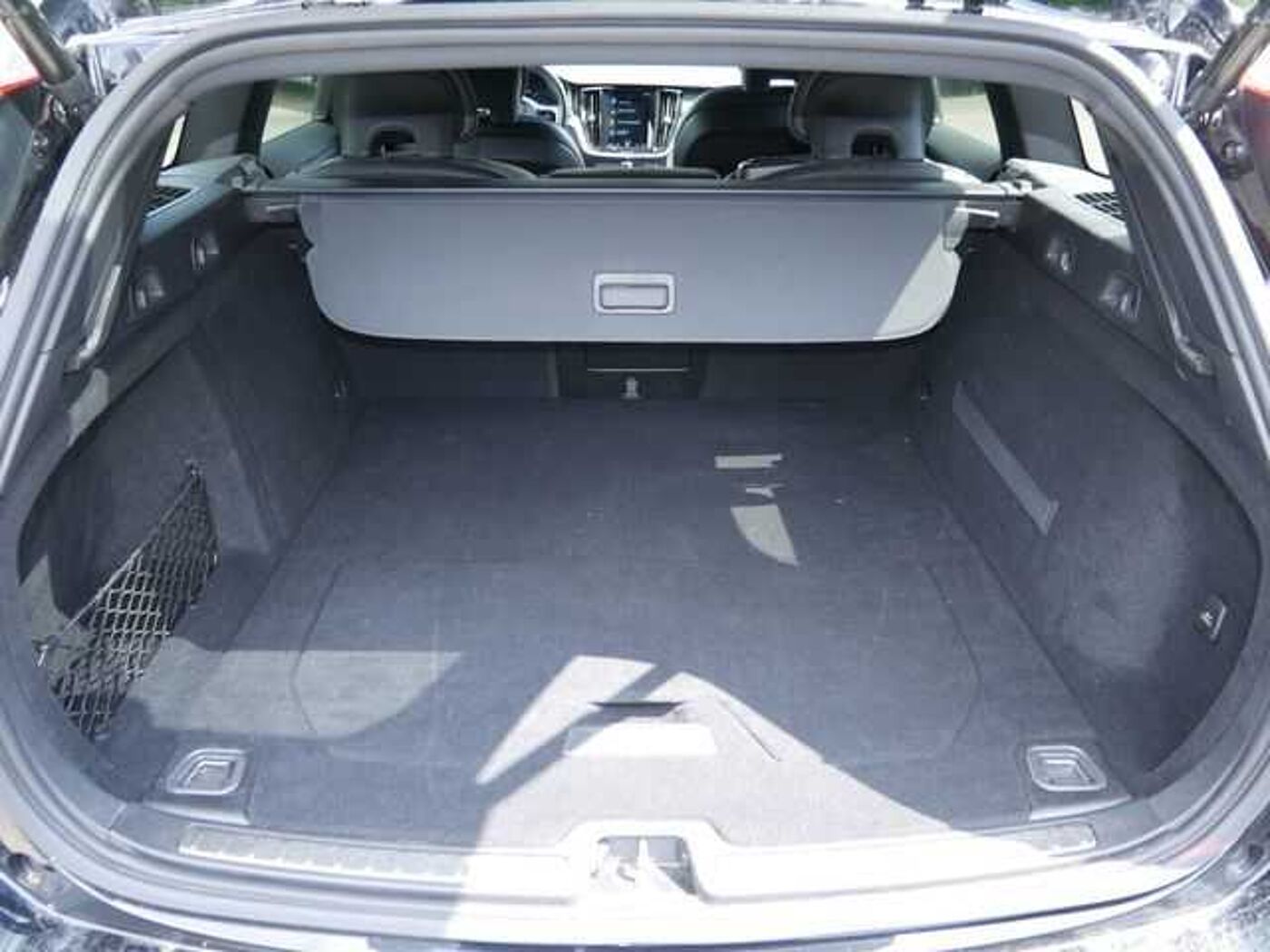 Volvo  T8 AWD Twin Engine R-Design NAVI STANDHZ LED