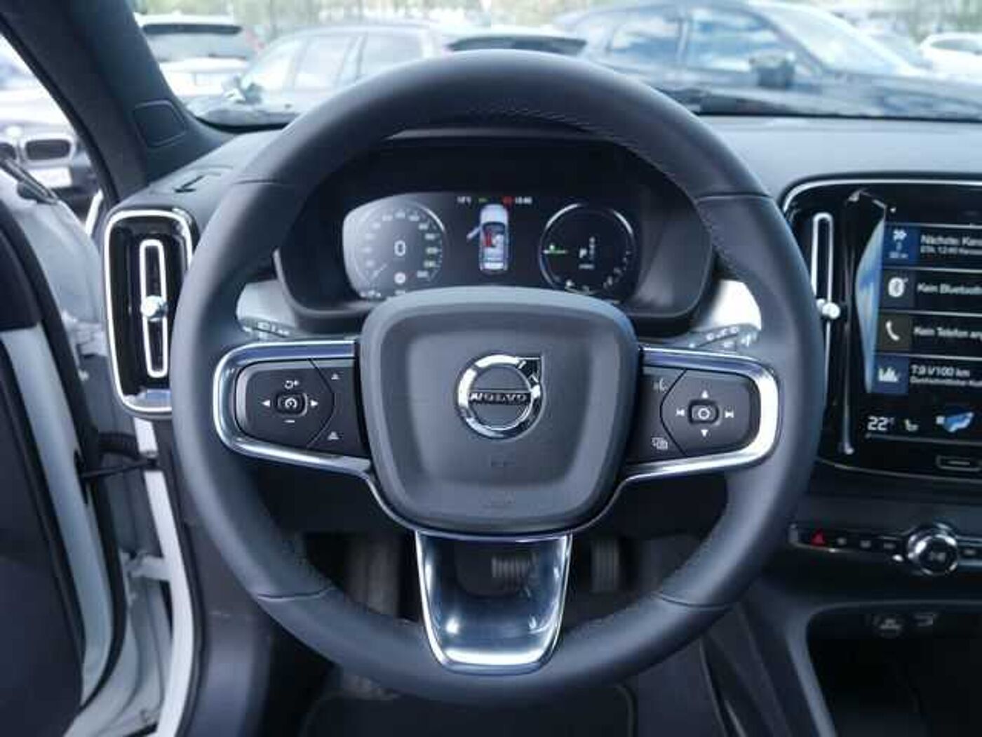 Volvo  T5 Plus Dark Recharge NAVI ACC STANDHZ LED