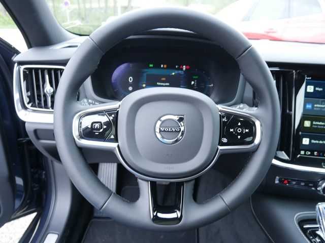 Volvo  Twin Engine