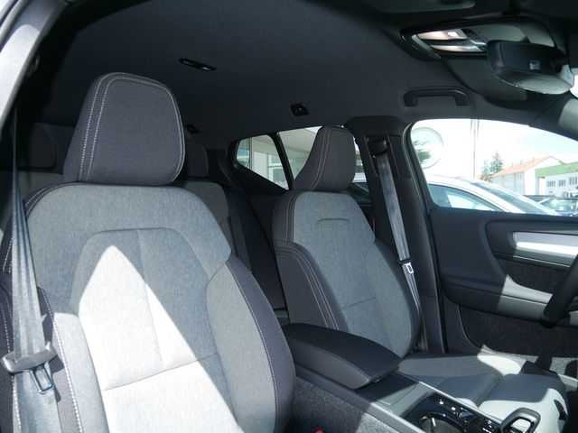 Volvo  B3 Plus Dark KAMERA H K NAVI ACC LED 360