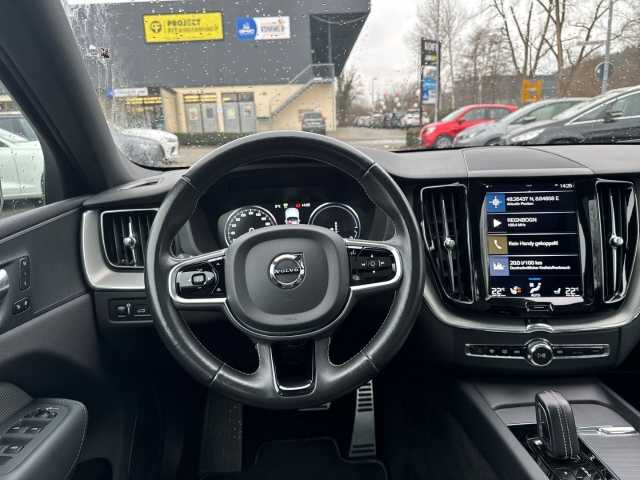 Volvo  T8 R-Design Recharge Plug-In Hybrid AWD StandHZG AHK Leder digitales Cockpit Mem