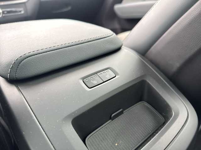 Volvo  T8 R-Design Recharge Plug-In Hybrid AWD StandHZG AHK Leder digitales Cockpit Mem