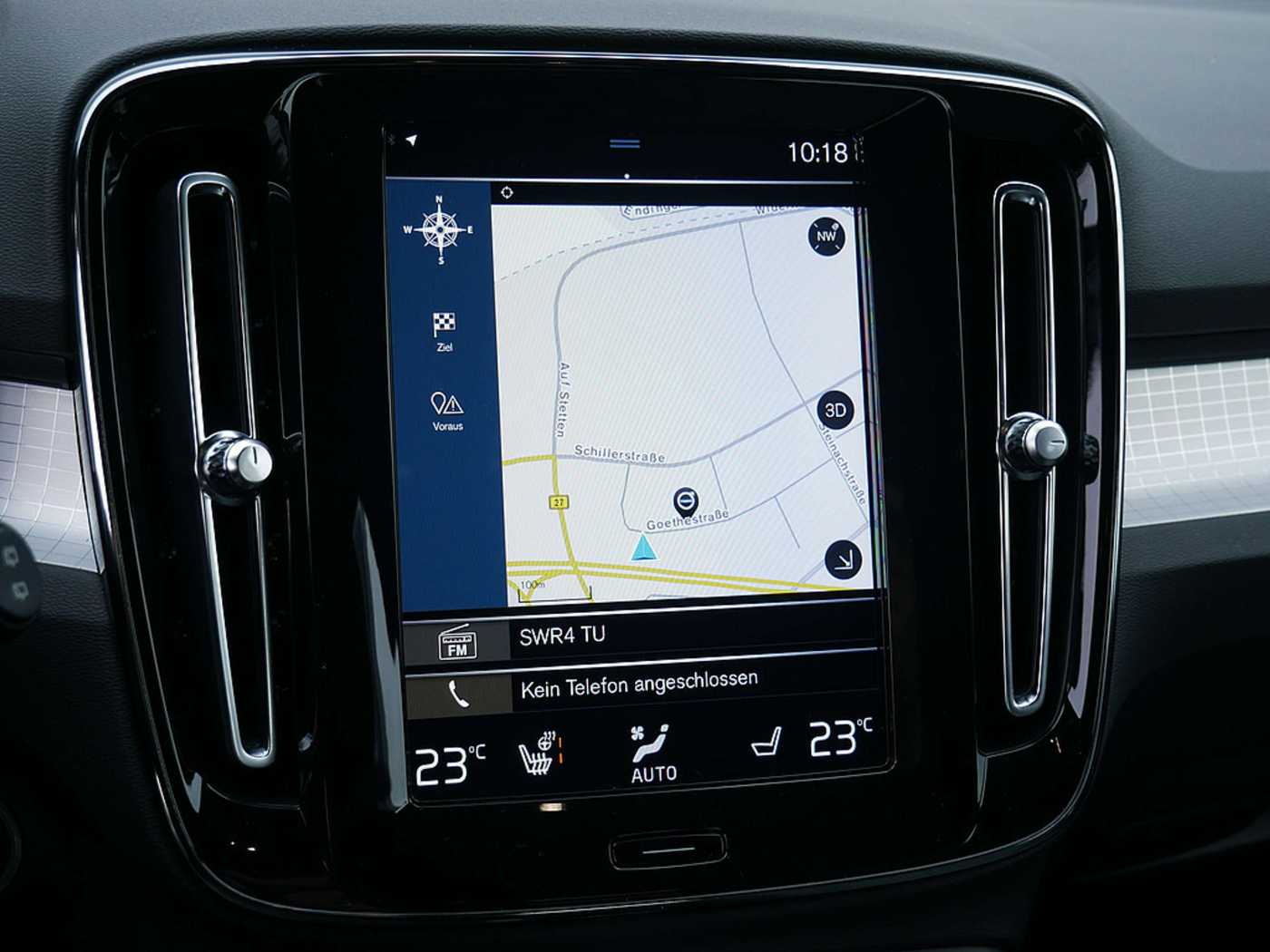 Volvo  T4 Plus Bright Recharge NAVI STANDHZ LED