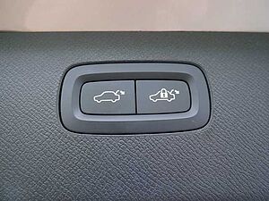 Volvo  Recharge T8 AWD Dark Plus ACC STANDHZ LED