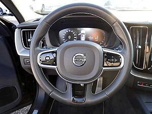 Volvo  T8 Twin Engine AWD R-Design H K AHK HUD LED