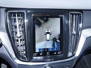 Volvo  Recharge T6 AWD R-Design H K NAVI AHK LED