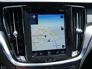 Volvo  T8 AWD Twin Engine R-Design NAVI STANDHZ LED