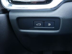 Volvo  Twin Engine