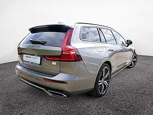 Volvo  T8 AWD Twin Engine R-Design STANDHZ LED 360